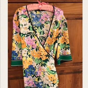 Ann Taylor floral wrap kimono top  XL or 14/16